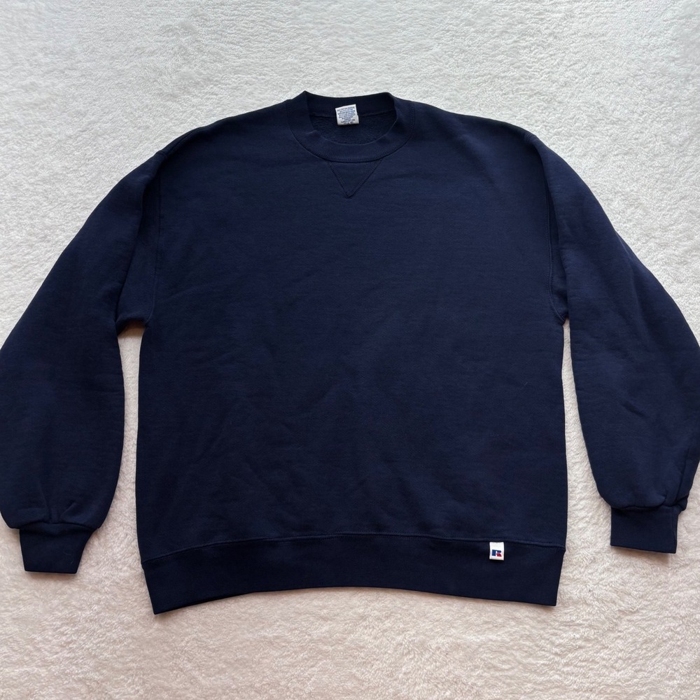 Vintage Russell Athletic Navy Blue Crewneck Sweatshirt Made in USA Large C637